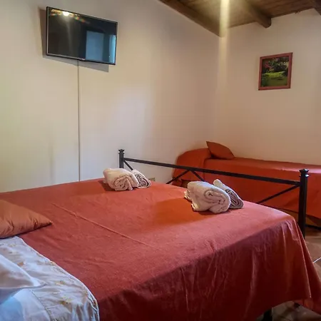 Almoetia * Calatabiano