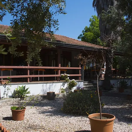 Almoetia Kemping Calatabiano