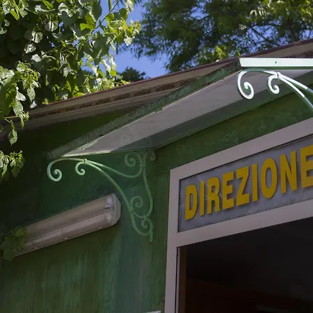 Almoetia * Calatabiano